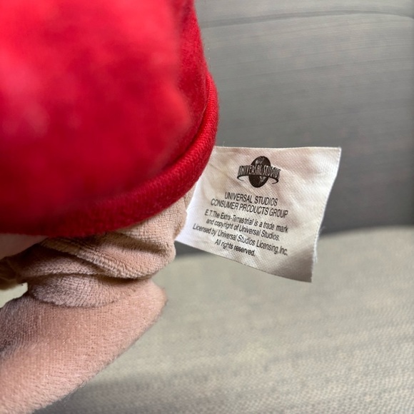 E.T Extra Terrestrial Universal Studio japan 8" Plush Stuffed Toy Doll - Picture 4 of 4